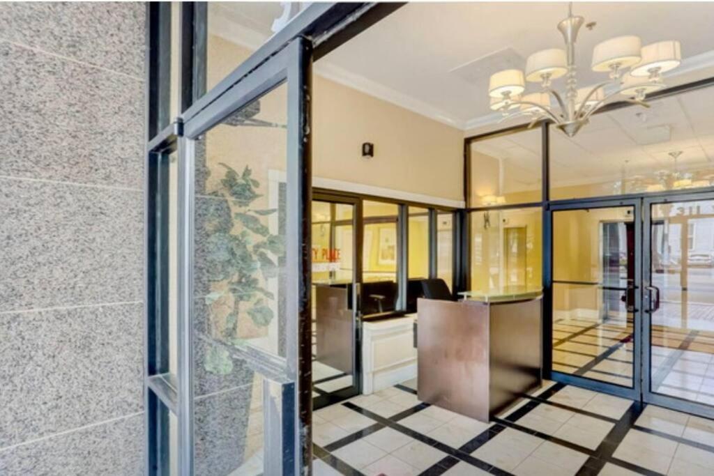 Cozy Downtown Condominium ジャクソンビル エクステリア 写真